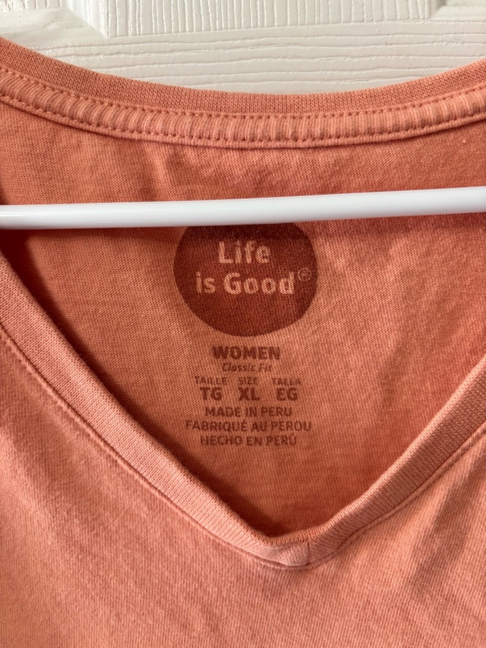 Life is Good Coral Daisy V-Neck Crusher Tee Be YOU tiful Women’s Size XL - Picture 4 of 6